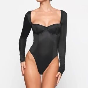 Skims Bodysuit Glissenette Long Sleeve